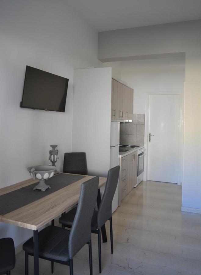 Apartamento Anezinas place Perissa  Exterior foto