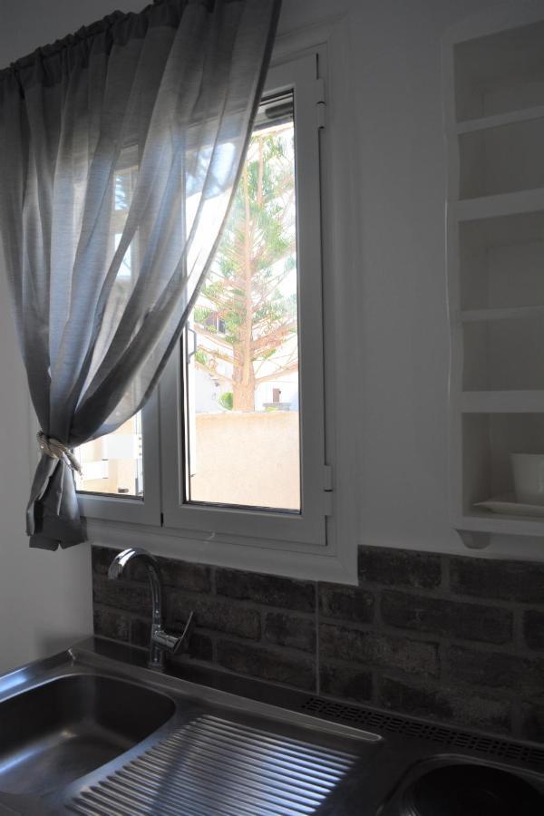 Apartamento Anezinas place Perissa  Exterior foto