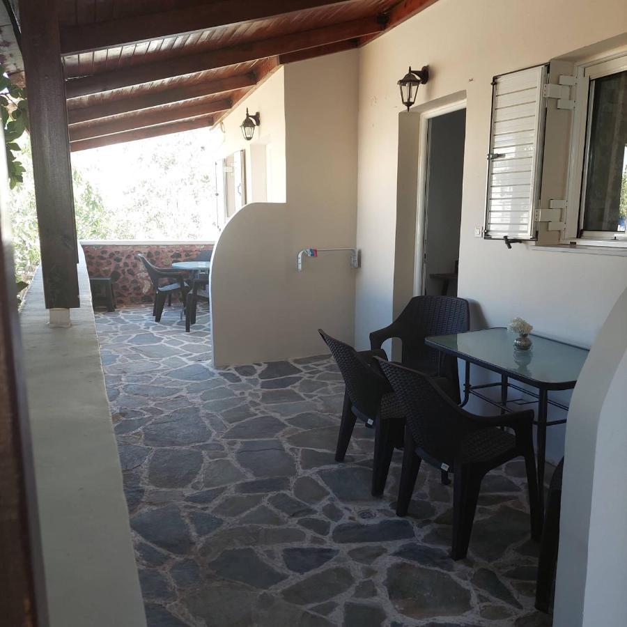 Apartamento Anezinas place Perissa  Exterior foto